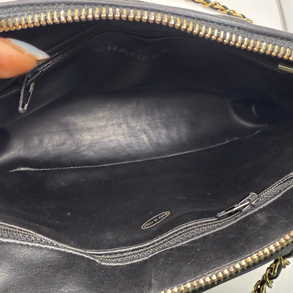 Chanel Dome 24 kt plated Vintage Shoulder Bag - Picture 6 of 15